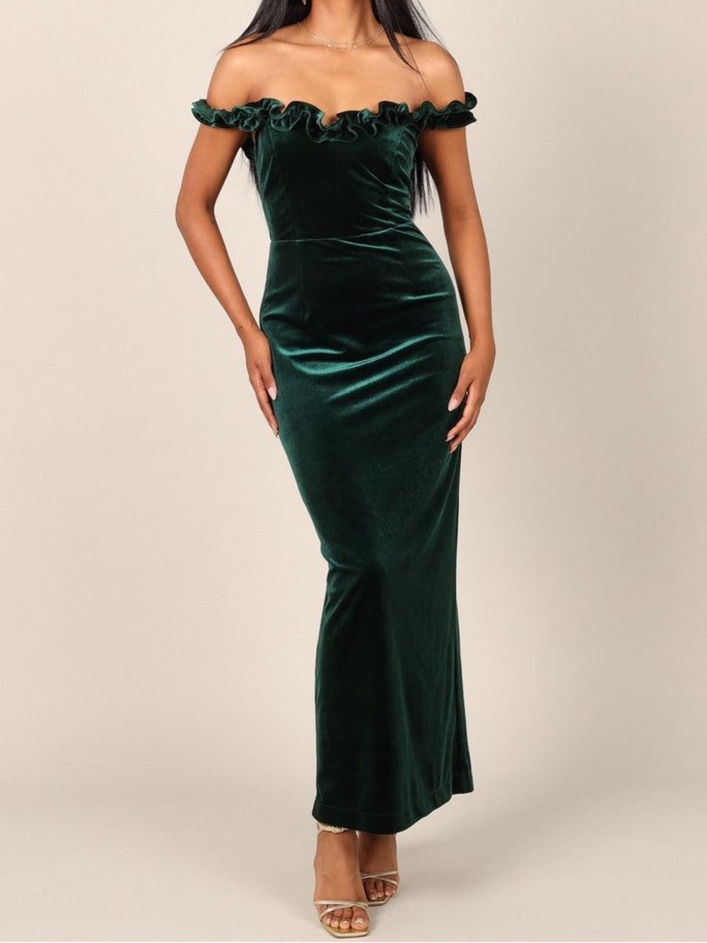 NWT Petal + Pup Celeste Off Shoulder Velvet Maxi Dress Emerald Green Size US 2